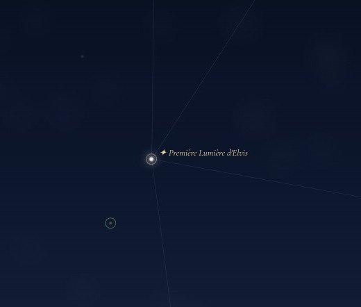 La carte du ciel AstrAI : une étoile nommée brille avec son étiquette dorée, près de Capella